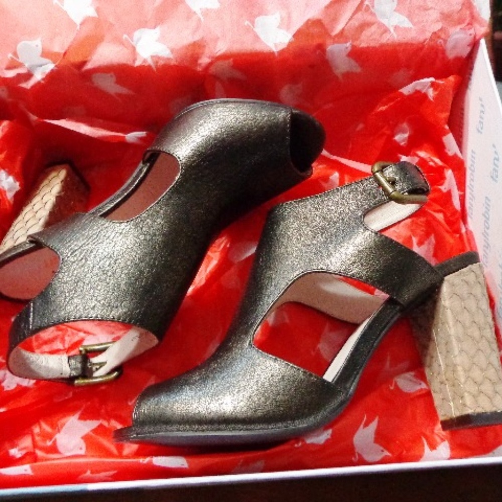 NWB Anthropologie farylrobin 6M Leather Snake Heel